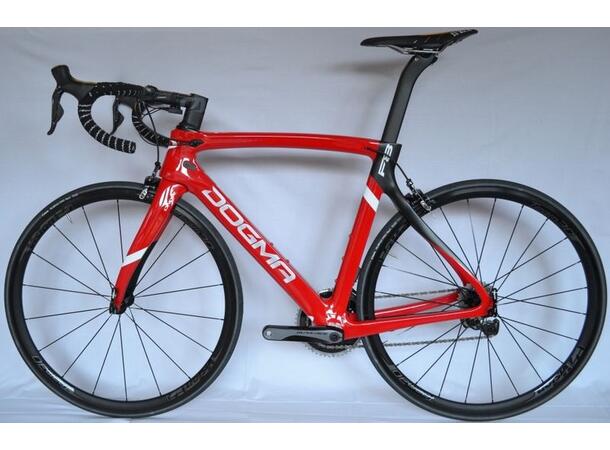 Pinarello Dogma F8 landeveissykkel Racing geometri, Dura Ace Di2 